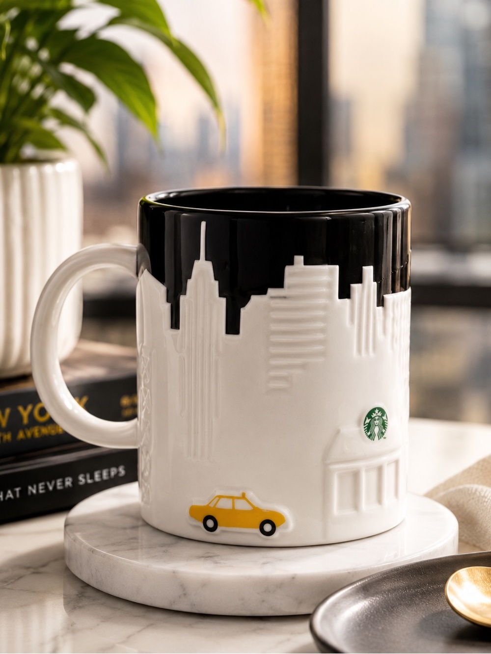 Starbucks Collector Series Relief 3D New York City Skyline 16 oz Taxi